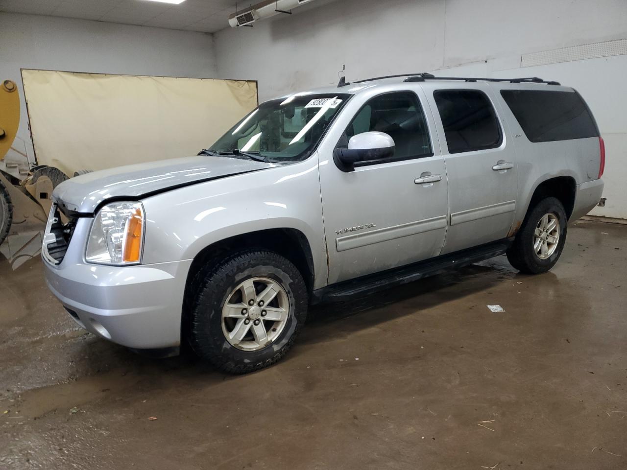 GMC YUKON XL K 2013