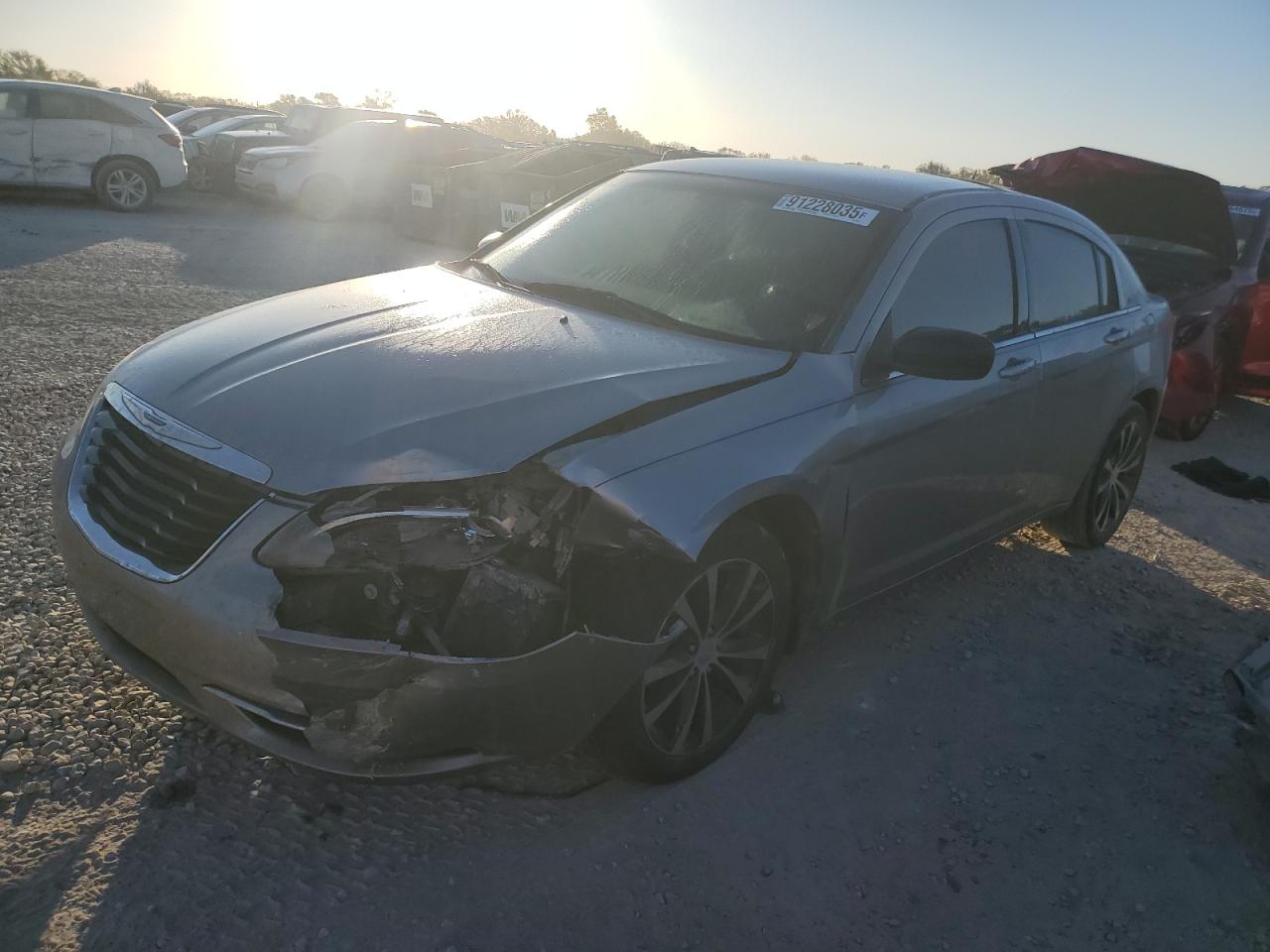 CHRYSLER 200 2013