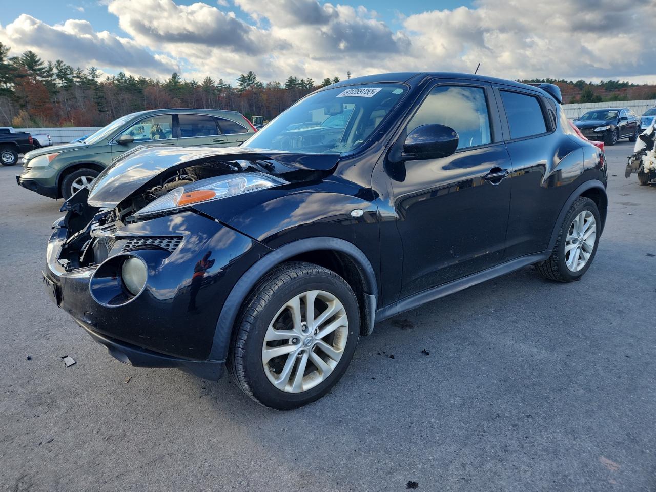 NISSAN JUKE S 2012