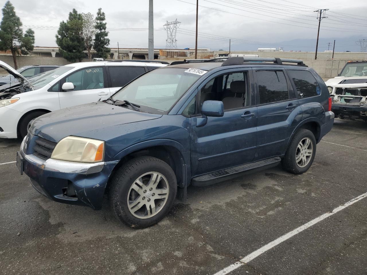 MITSUBISHI ENDEAVOR X 2004