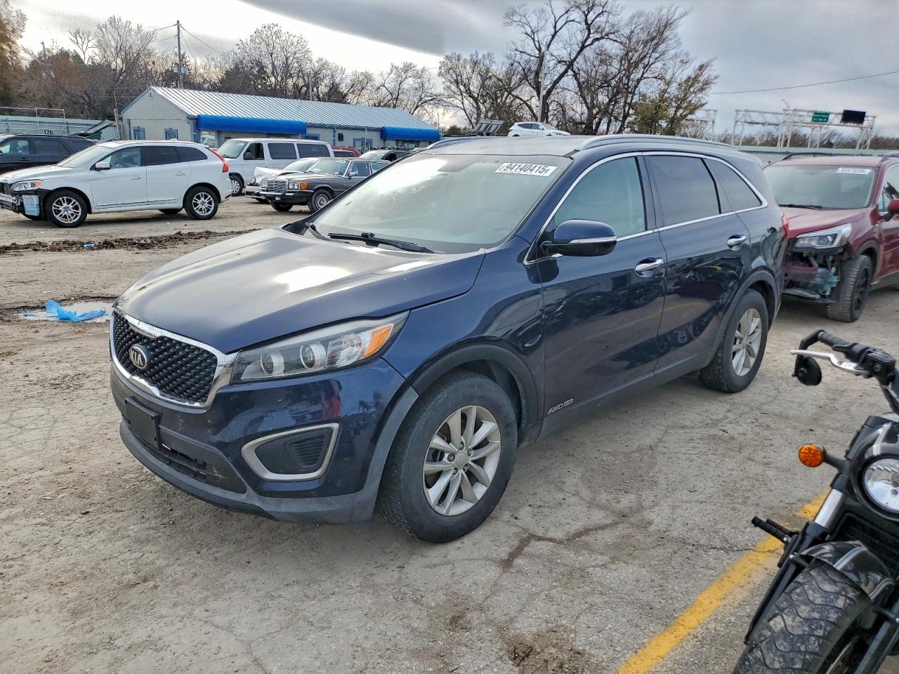 KIA SORENTO LX 2017