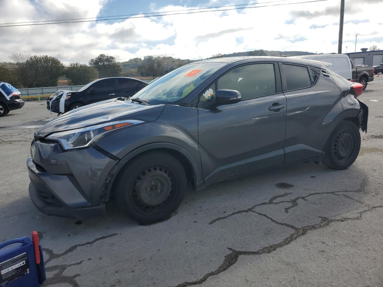 TOYOTA C-HR XLE 2019