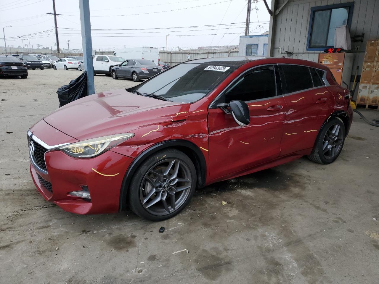INFINITI QX30 BASE 2017