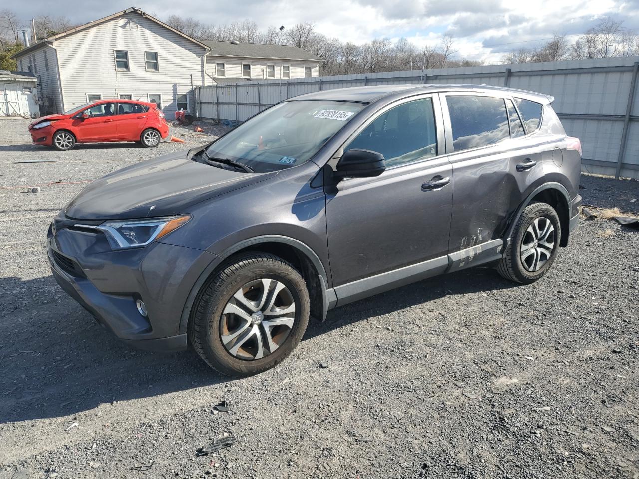 TOYOTA RAV4 LE 2018