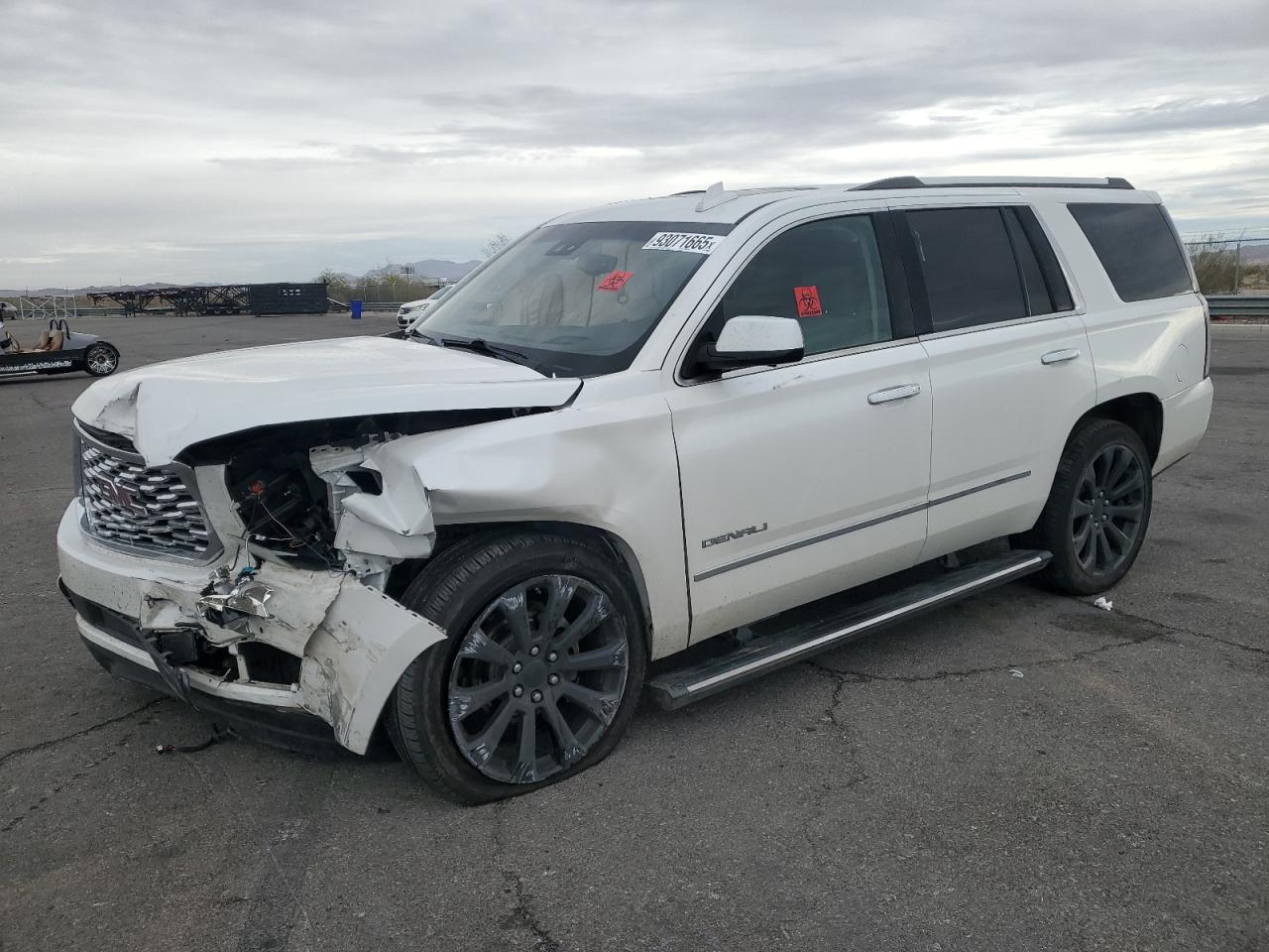 GMC YUKON DENA 2018