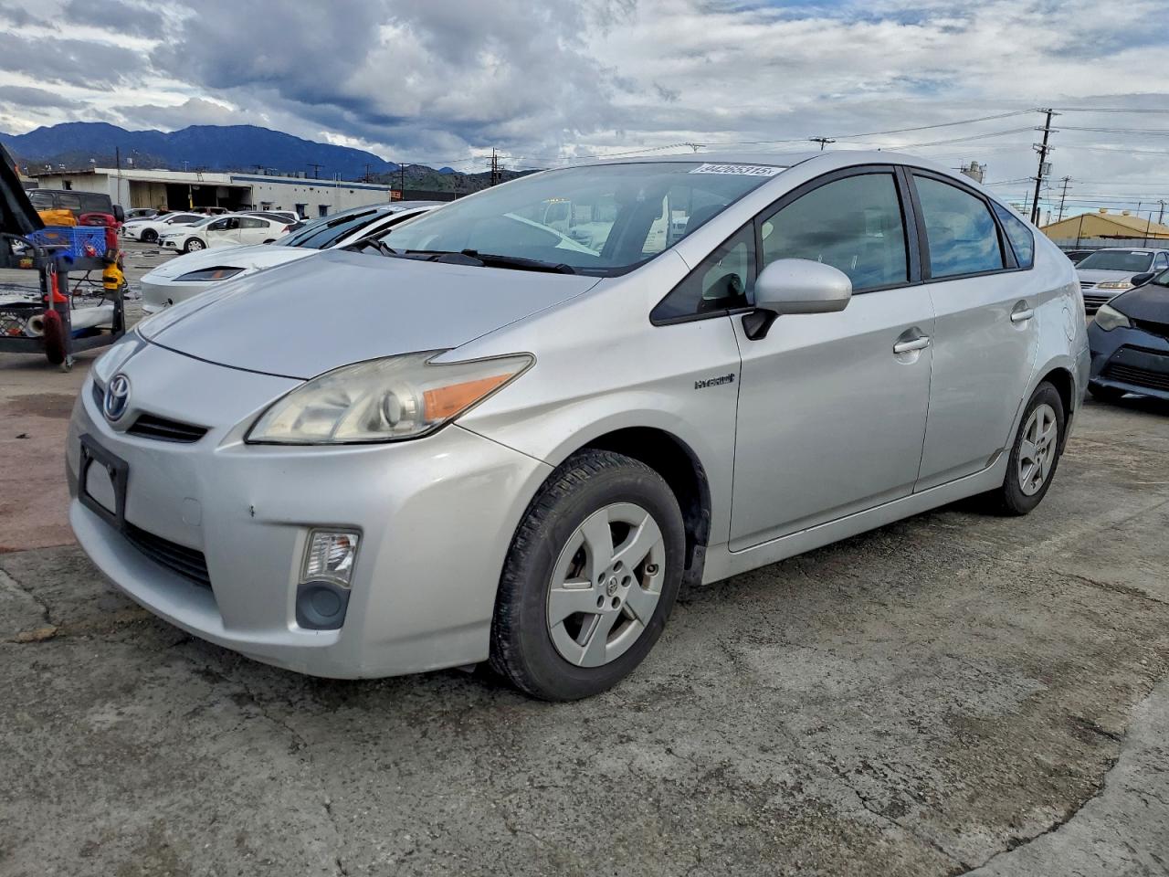 TOYOTA PRIUS 2011