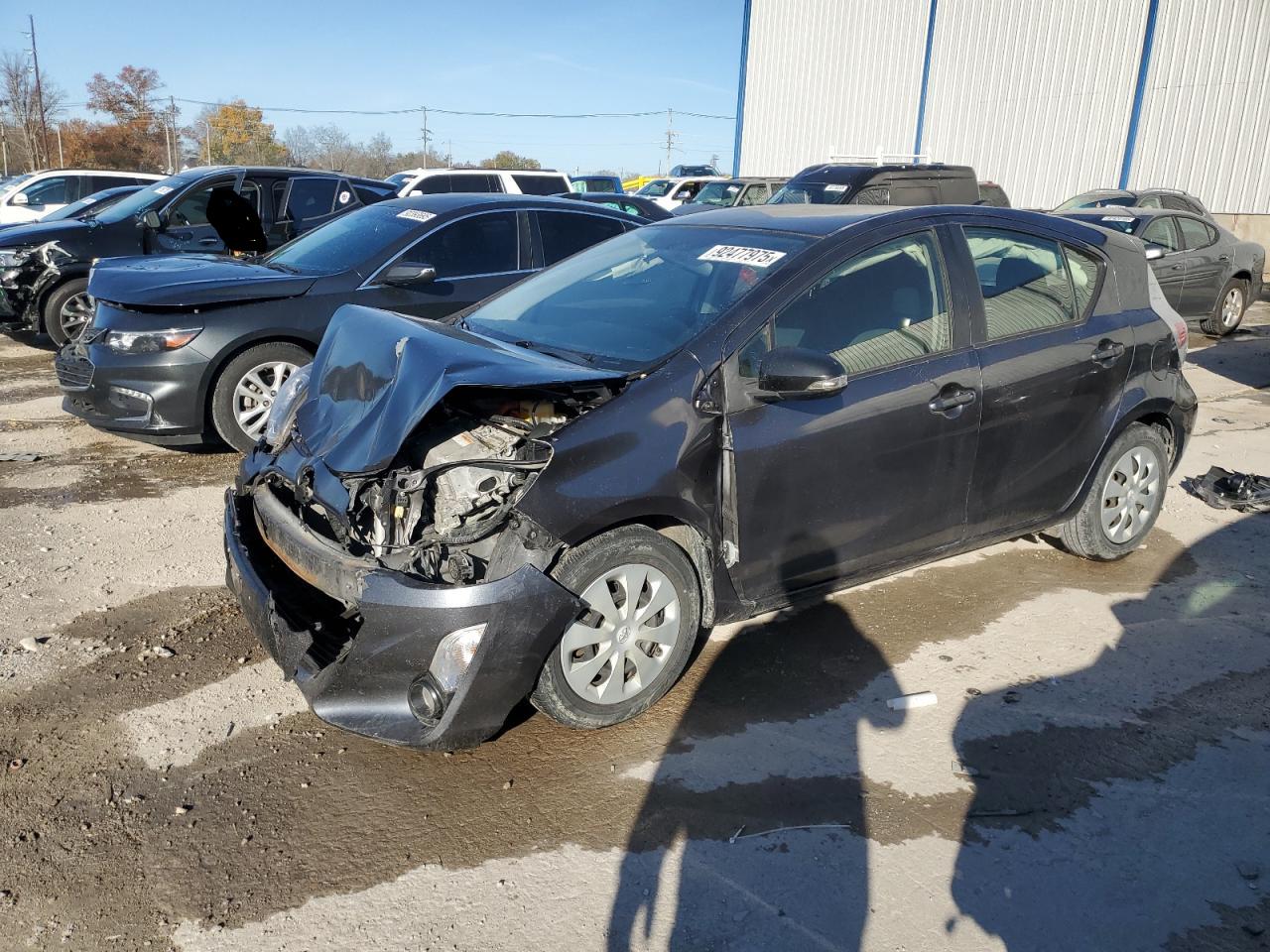 TOYOTA PRIUS C 2015