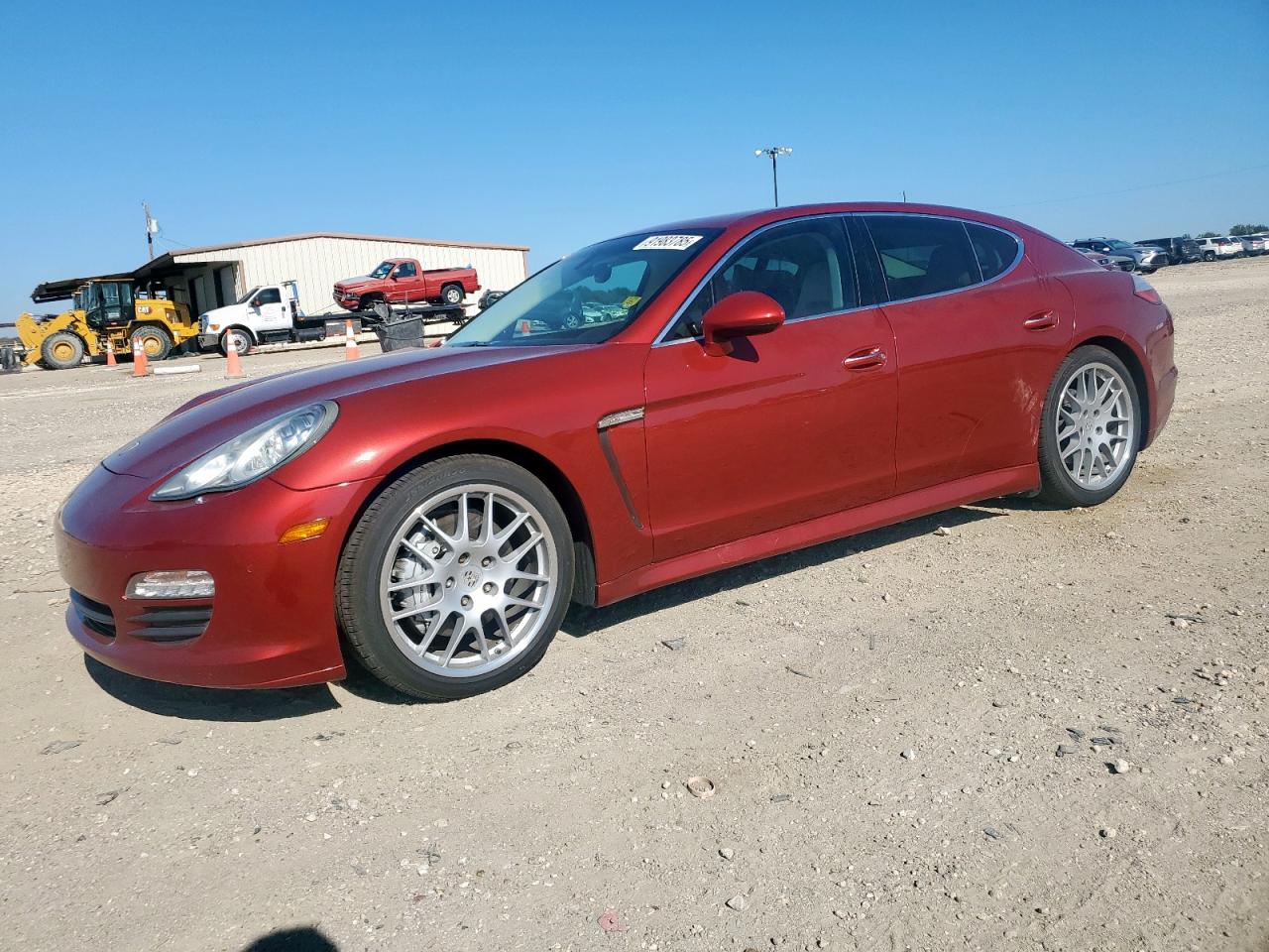 PORSCHE PANAMERA 2011