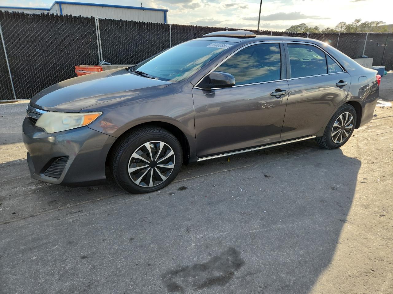TOYOTA CAMRY L 2014
