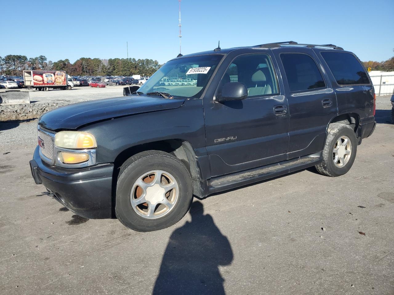 GMC YUKON DENA 2003