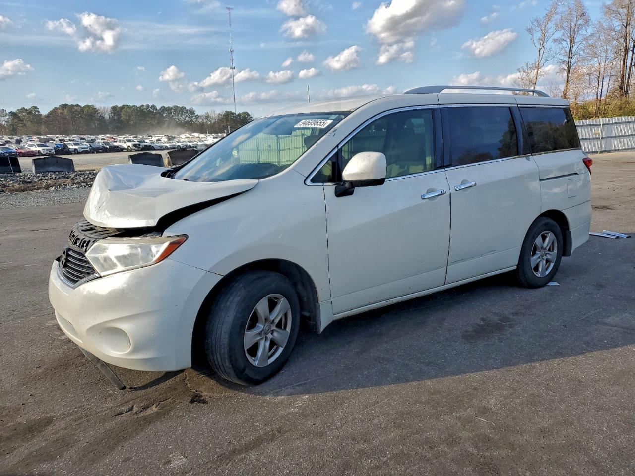 NISSAN QUEST 2015
