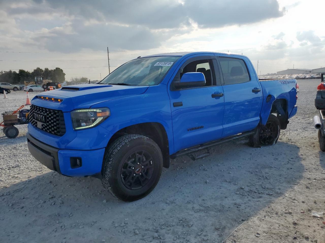 TOYOTA TUNDRA 2019