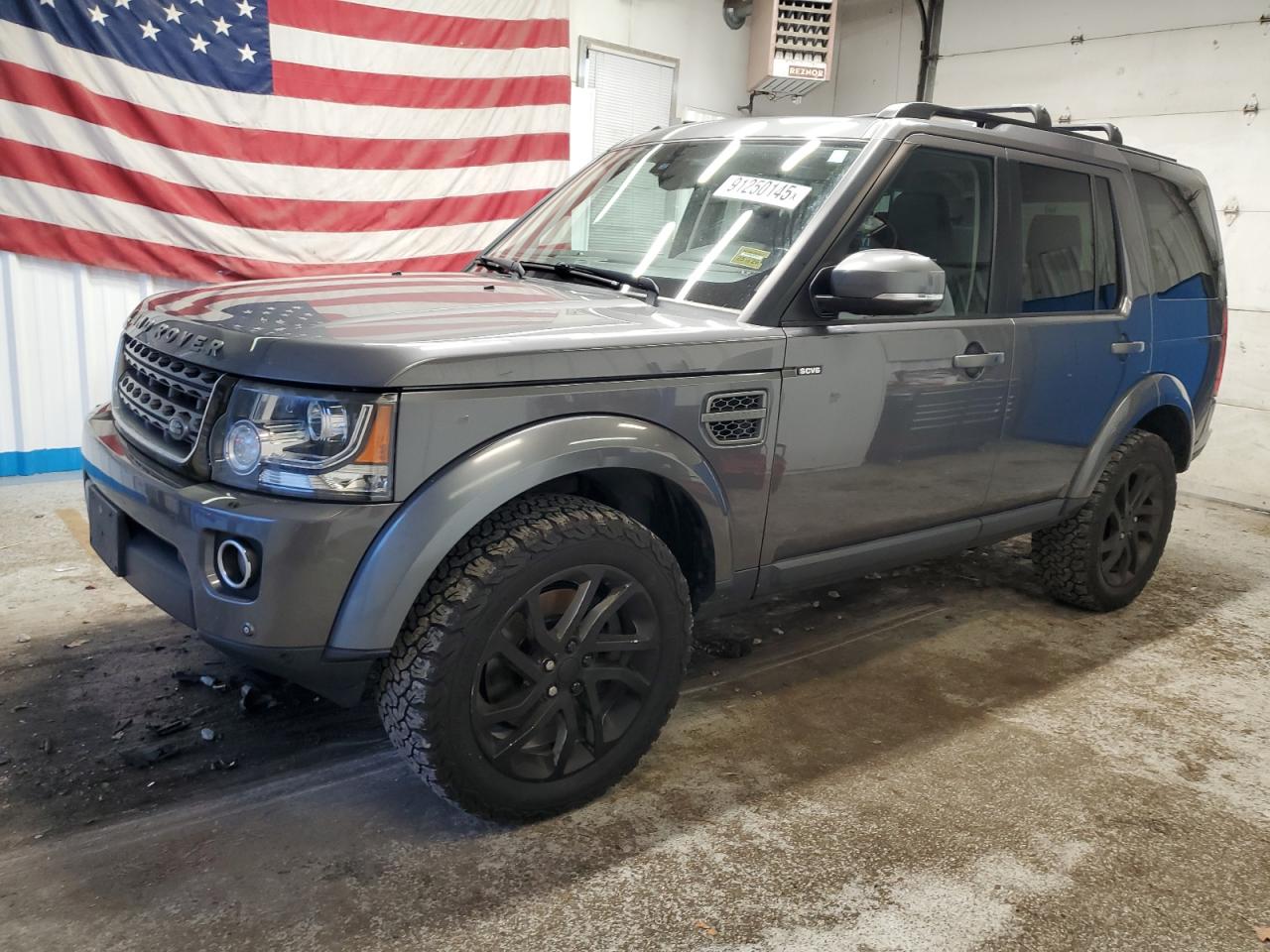 LAND ROVER LR4 HSE 2016