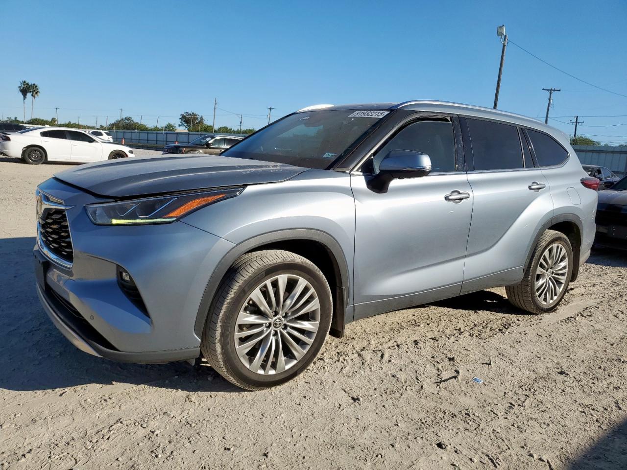 TOYOTA HIGHLANDER 2020