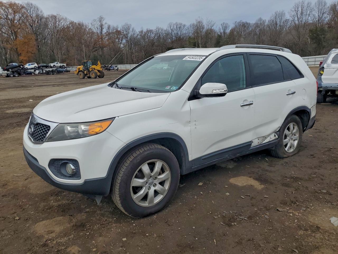 KIA SORENTO LX 2013