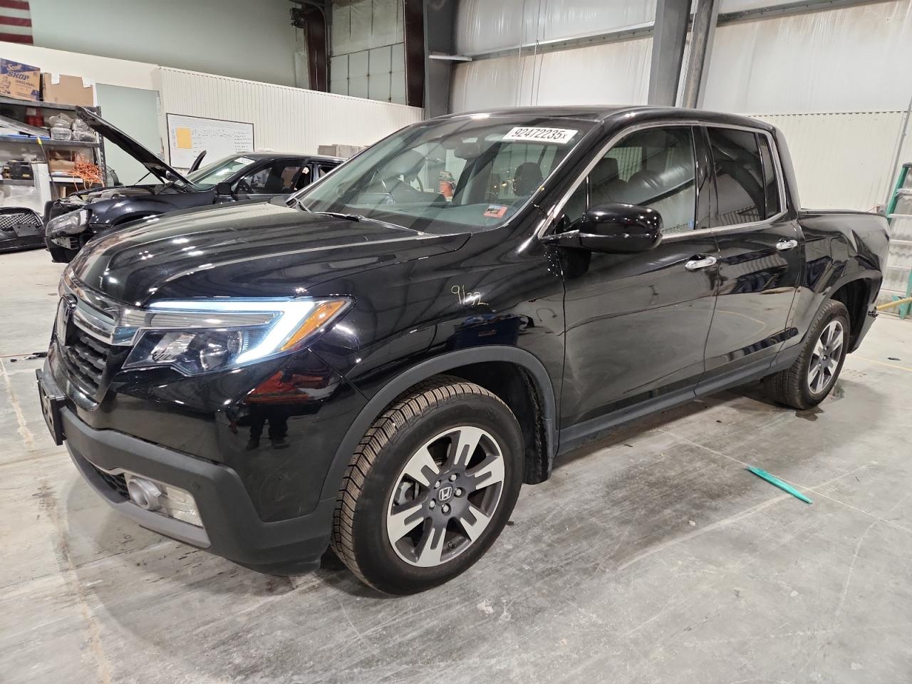 HONDA RIDGELINE 2017