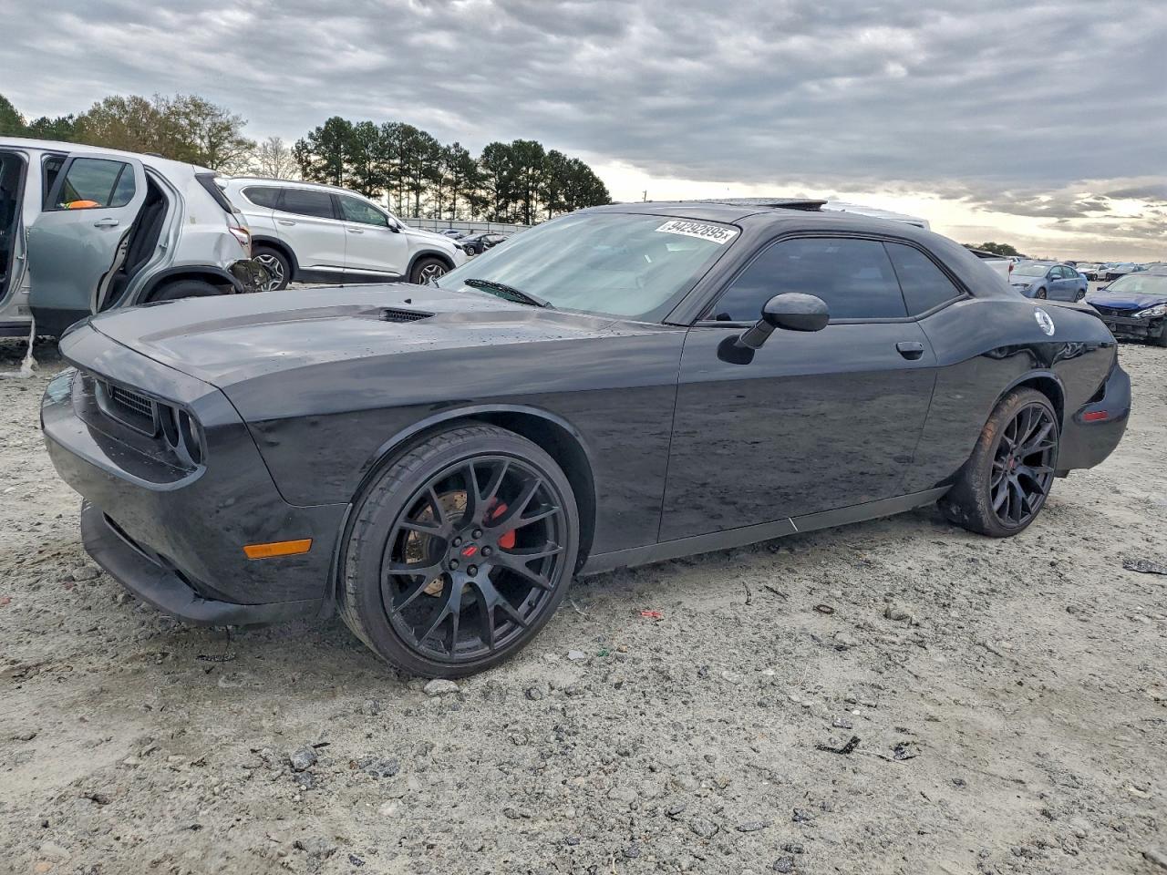DODGE CHALLENGER 2011