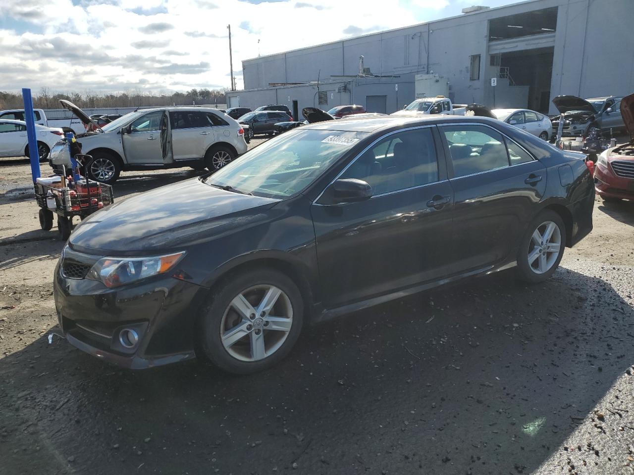 TOYOTA CAMRY BASE 2012