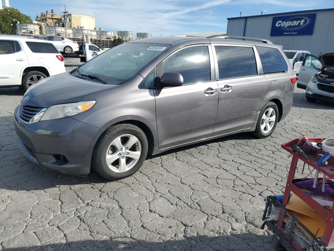 TOYOTA SIENNA 2015