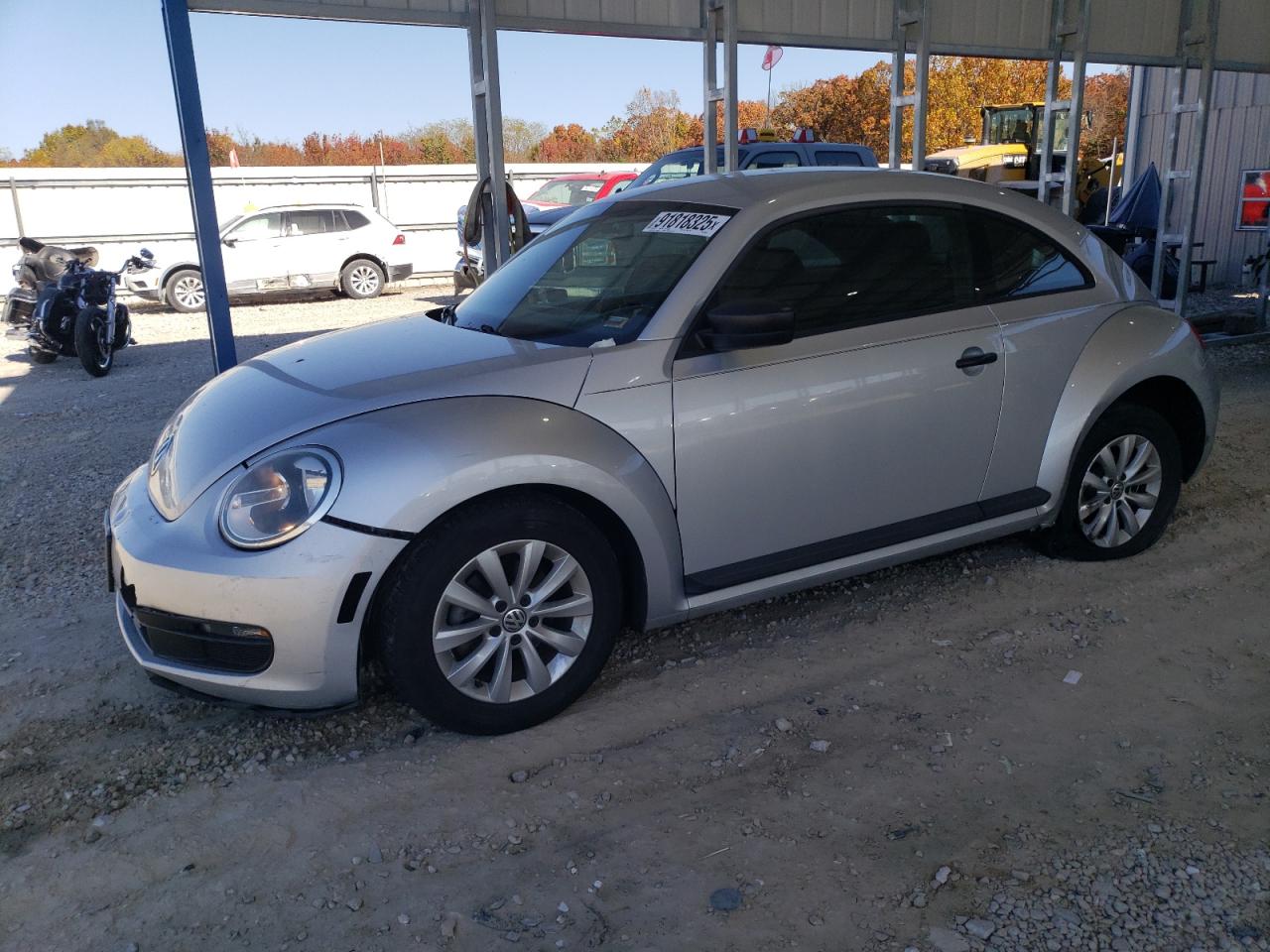 VOLKSWAGEN BEETLE 2013