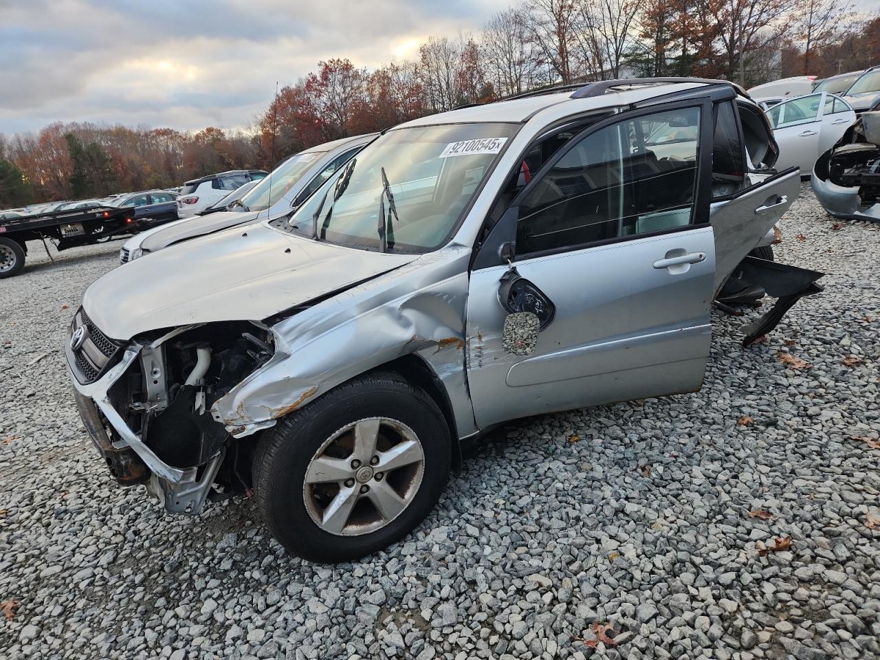 TOYOTA RAV4 2005