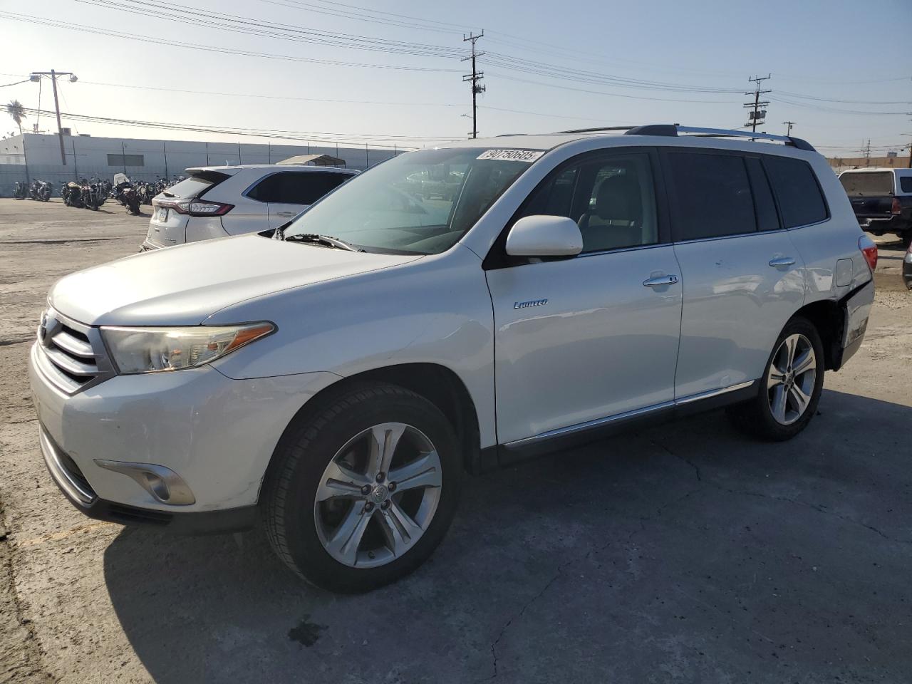TOYOTA HIGHLANDER 2011