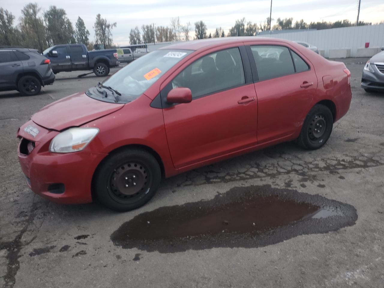 TOYOTA YARIS 2012