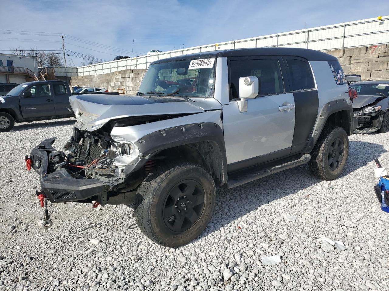 TOYOTA FJ CRUISER 2008