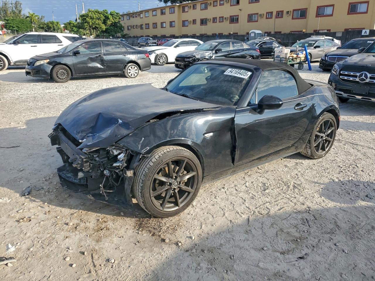MAZDA MX-5 MIATA 2016