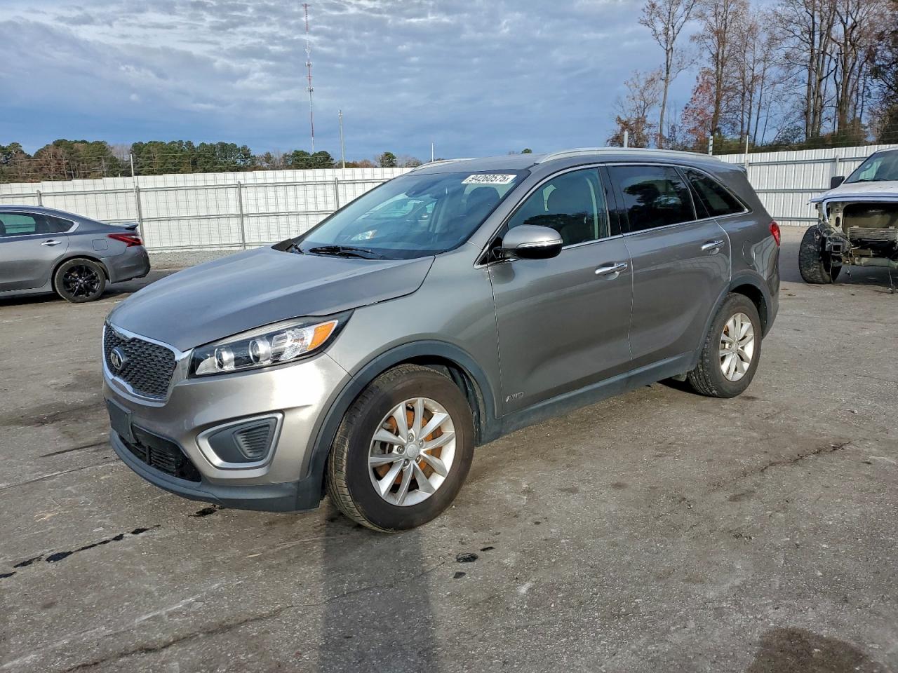 KIA SORENTO LX 2017