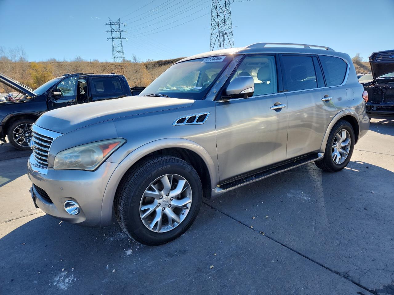 INFINITI QX56 2012
