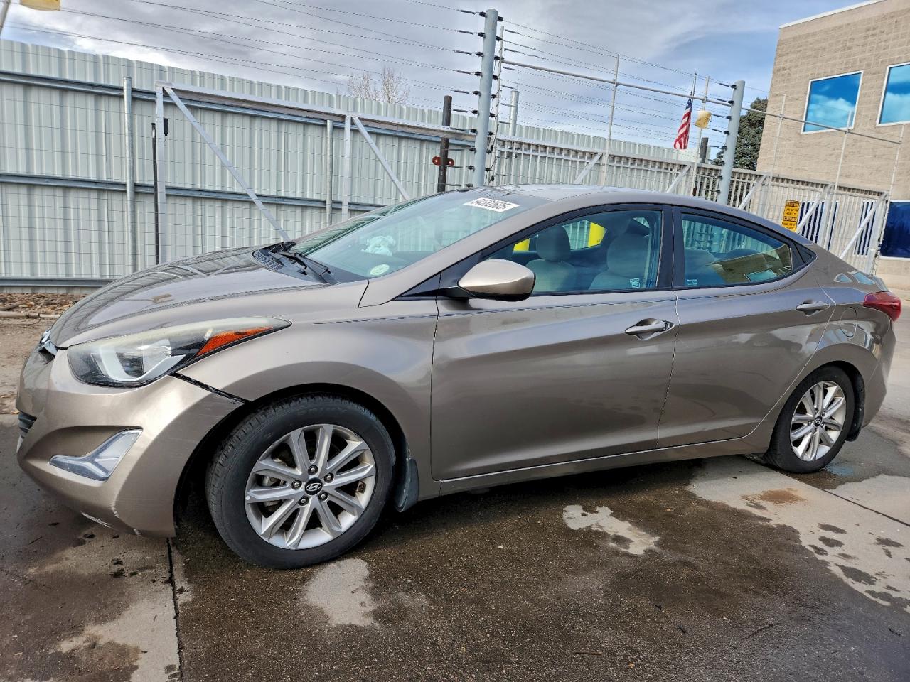 HYUNDAI ELANTRA 2015