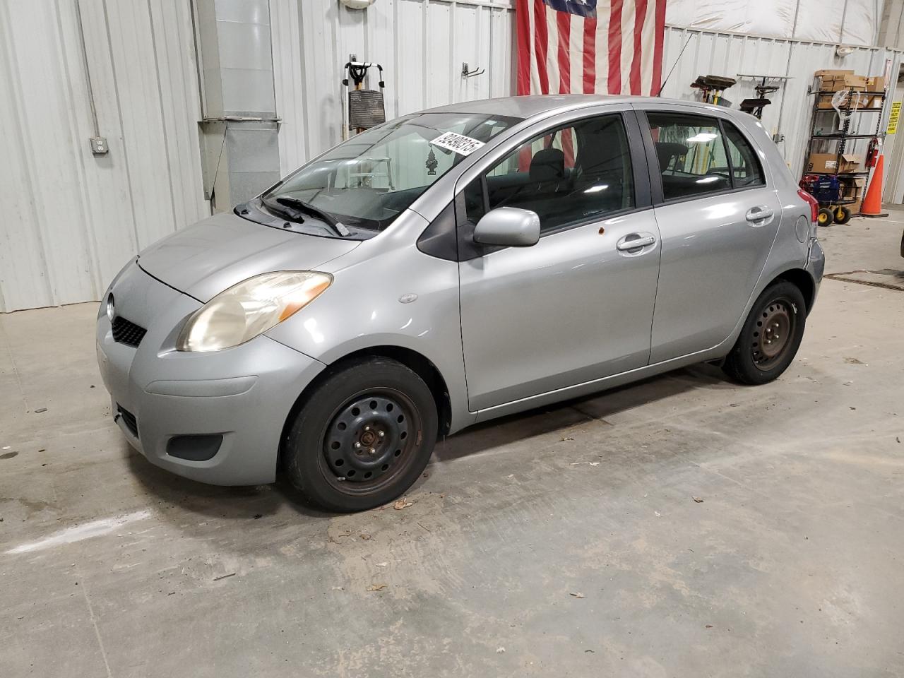 TOYOTA YARIS 2011