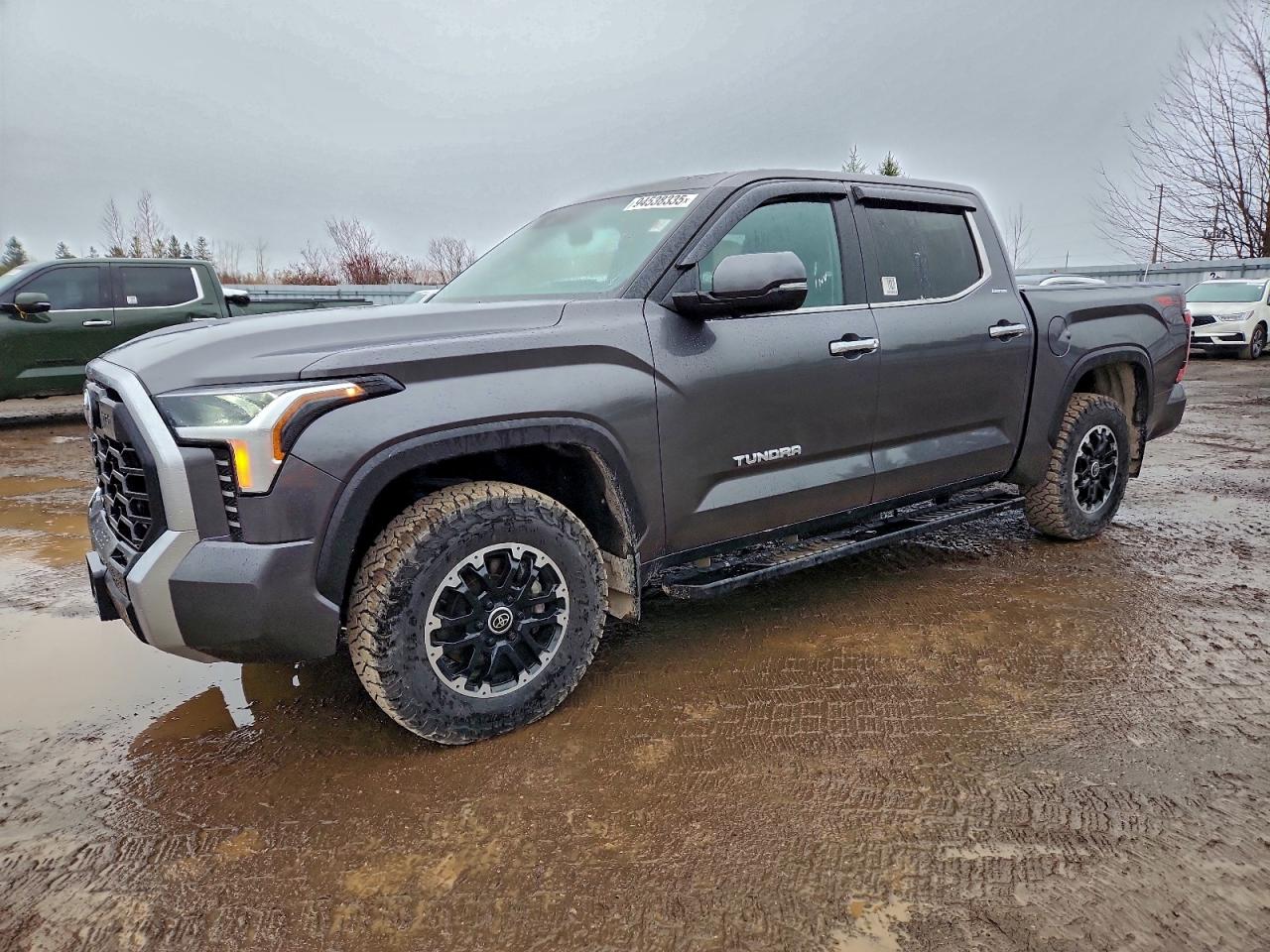 TOYOTA TUNDRA CRE 2024