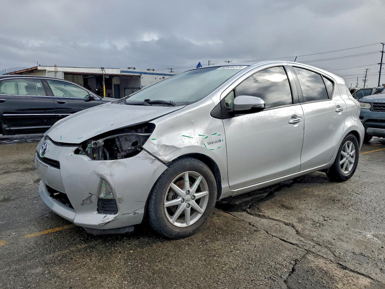 TOYOTA PRIUS C 2012