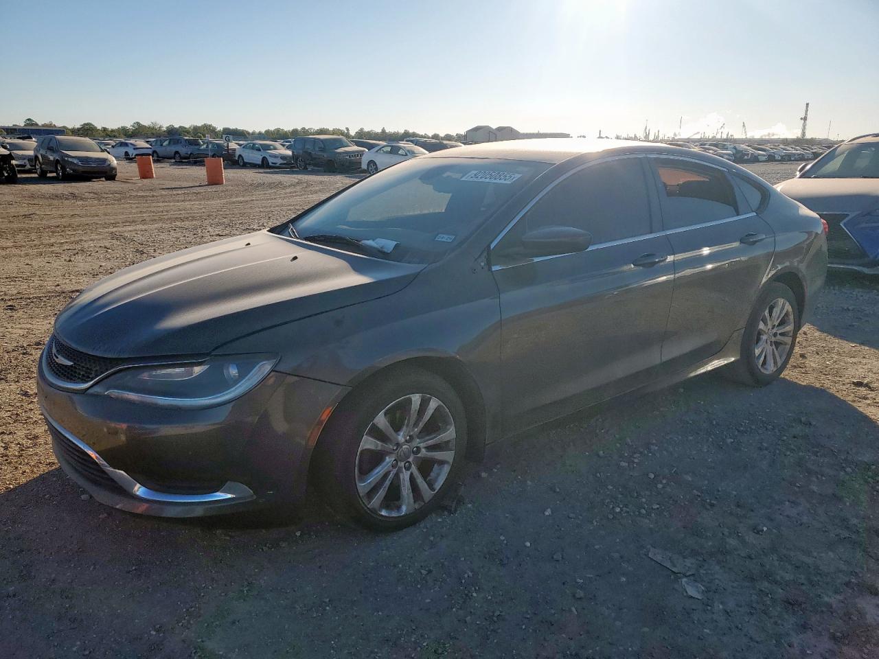 CHRYSLER 200 2015