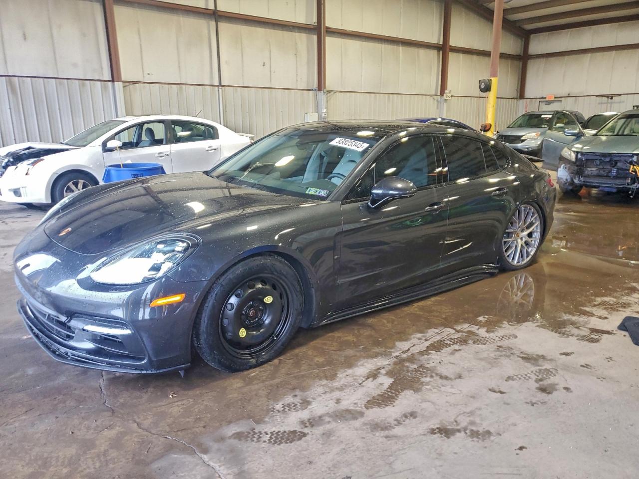 PORSCHE PANAMERA 4 2018
