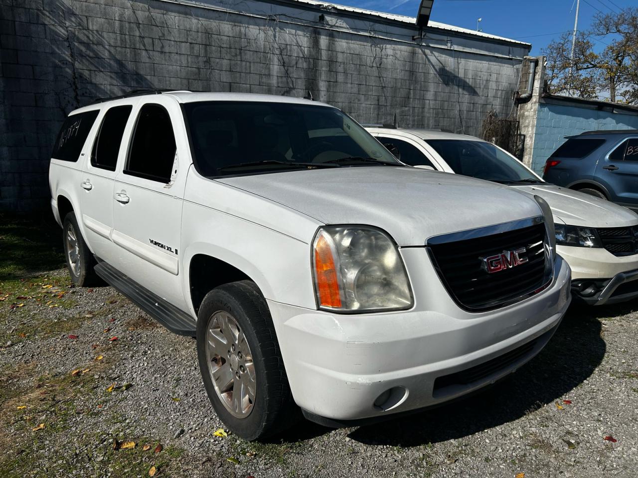 GMC YUKON XL C 2009