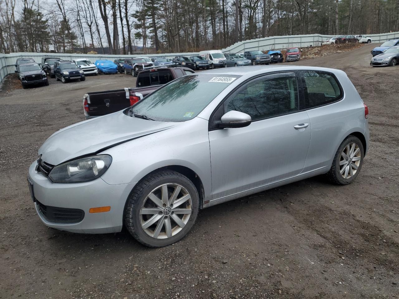 VOLKSWAGEN GOLF 2010