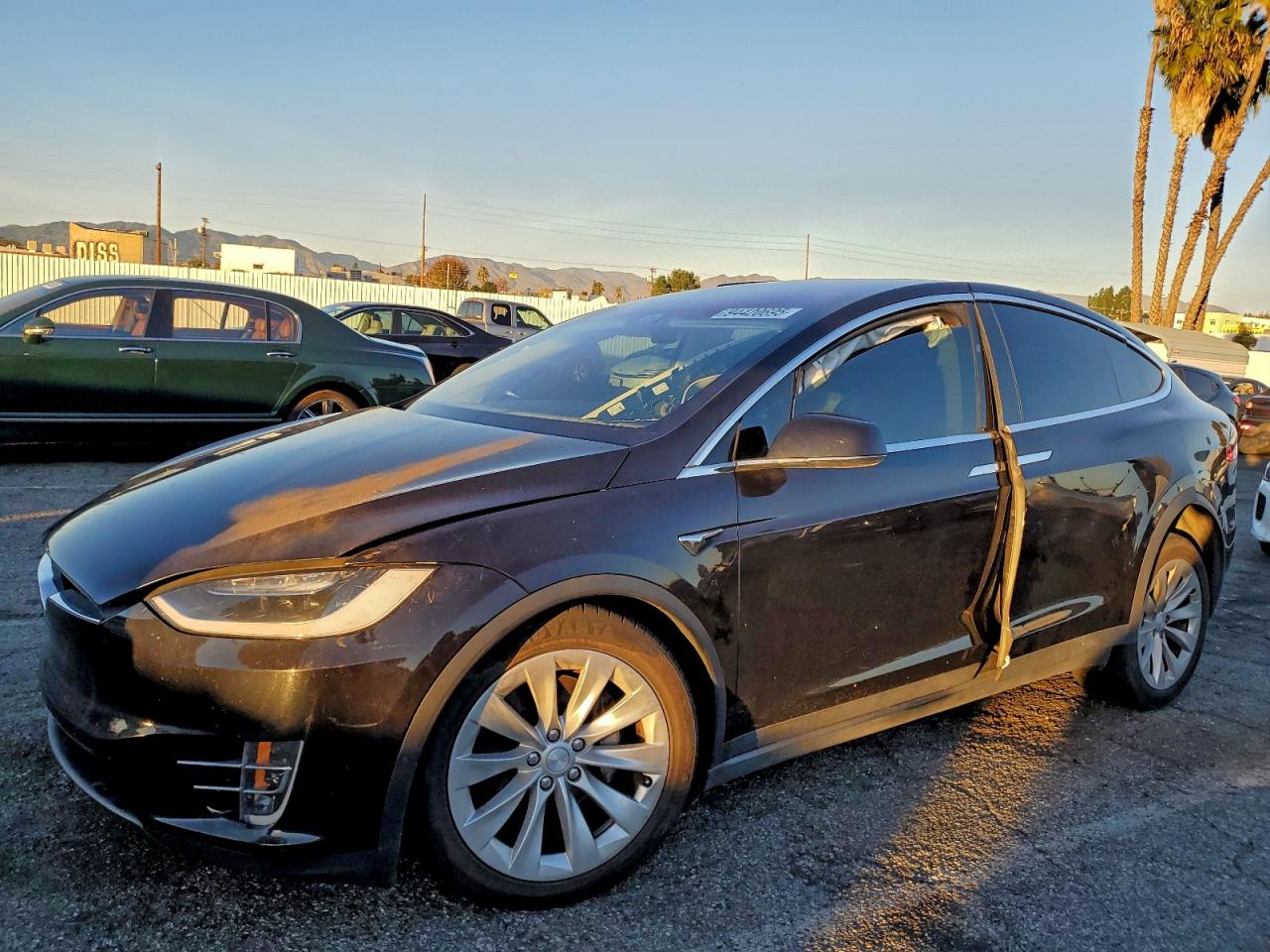 TESLA MODEL X 2018
