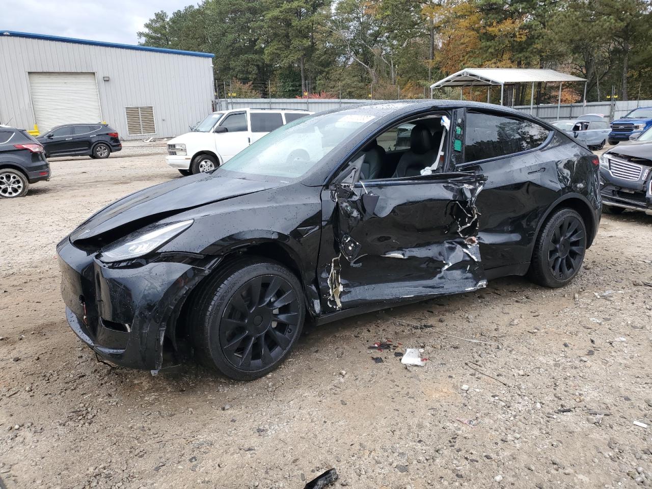 TESLA MODEL Y 2023