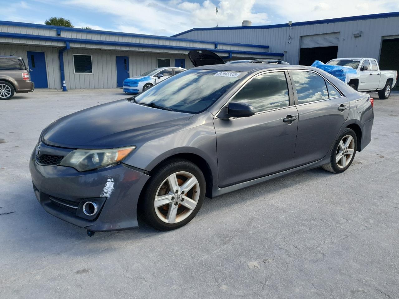 TOYOTA CAMRY L 2013