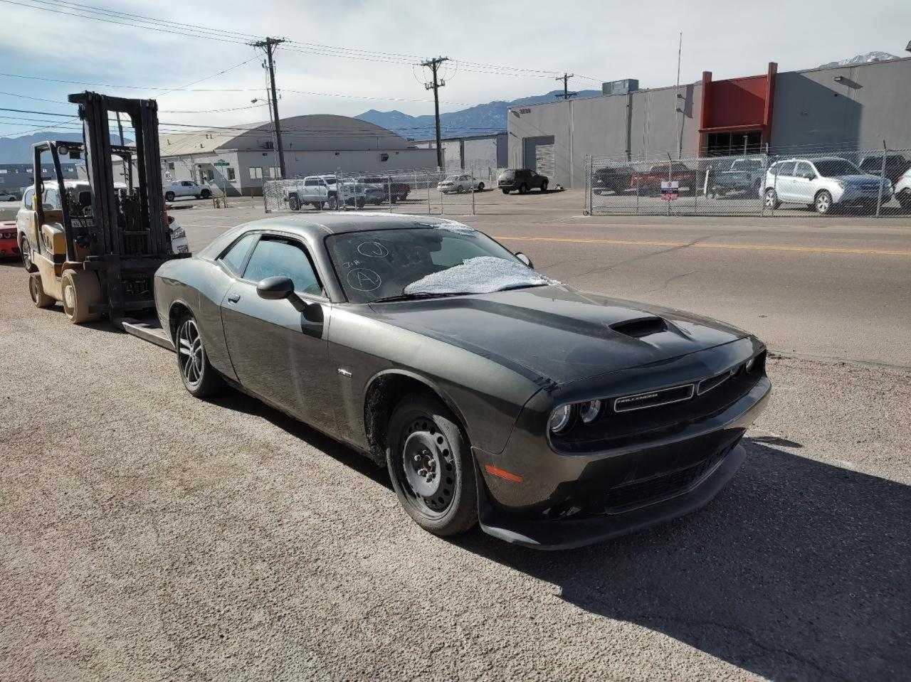 DODGE CHALLENGER 2019