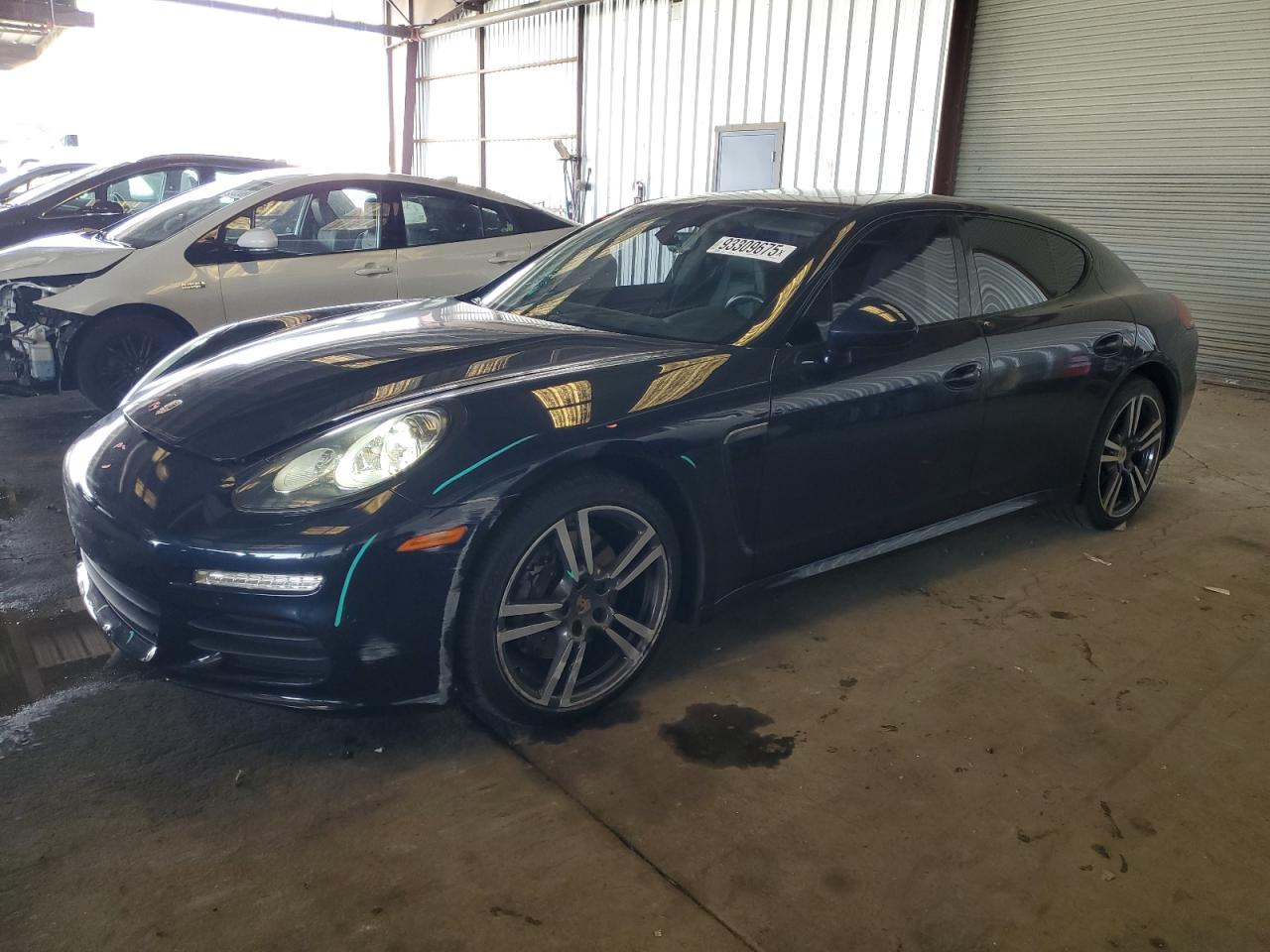 PORSCHE PANAMERA 2 2016