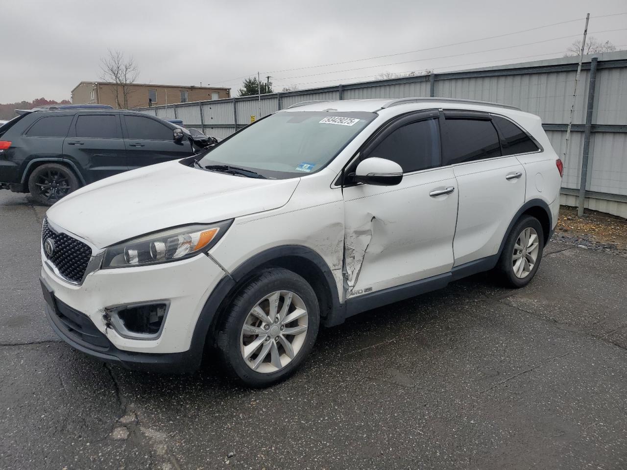 KIA SORENTO LX 2016