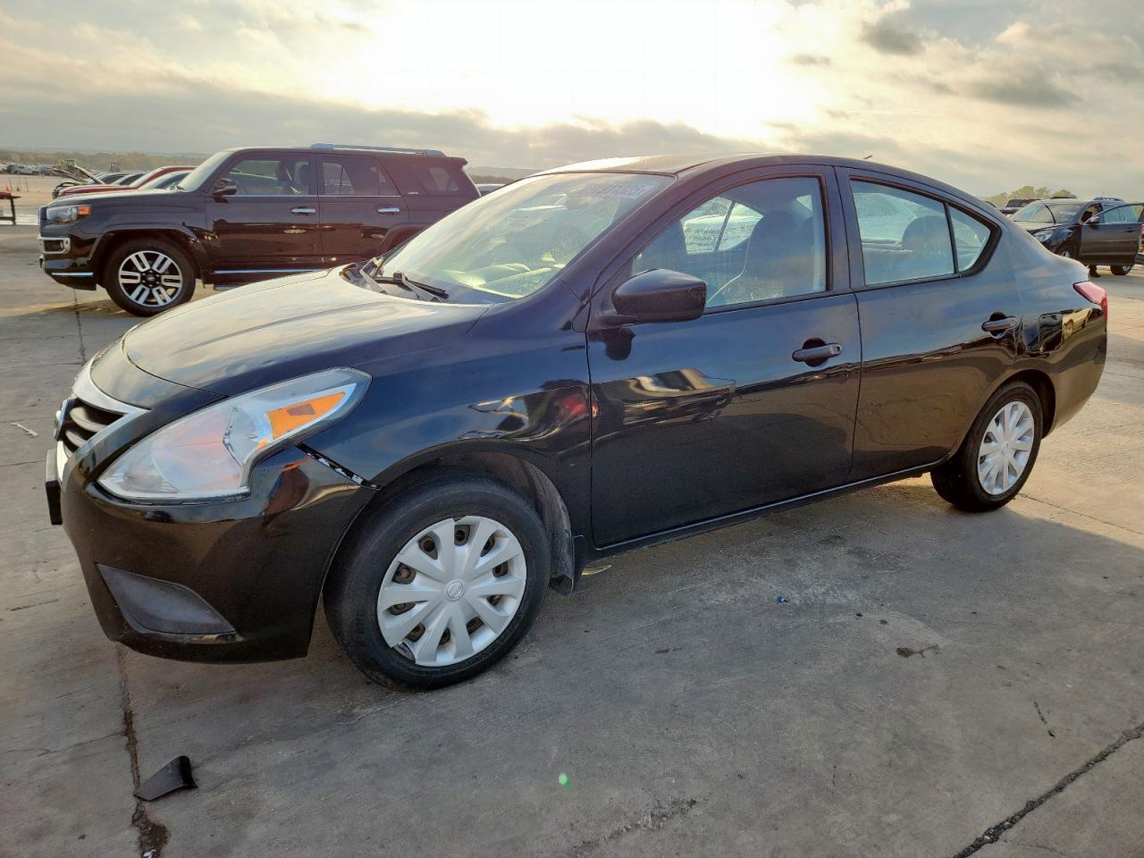 NISSAN VERSA S 2016