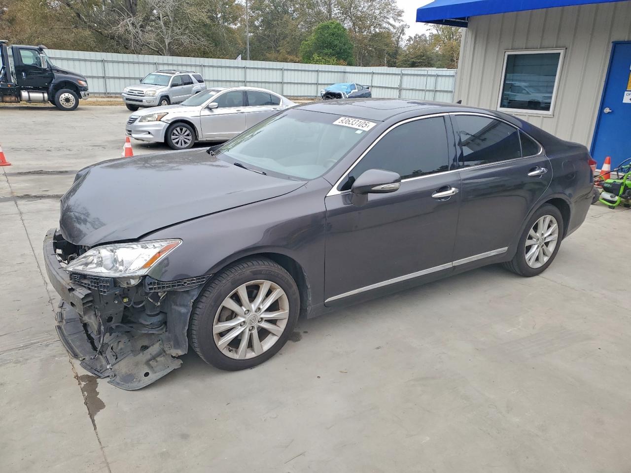 LEXUS ES 2011