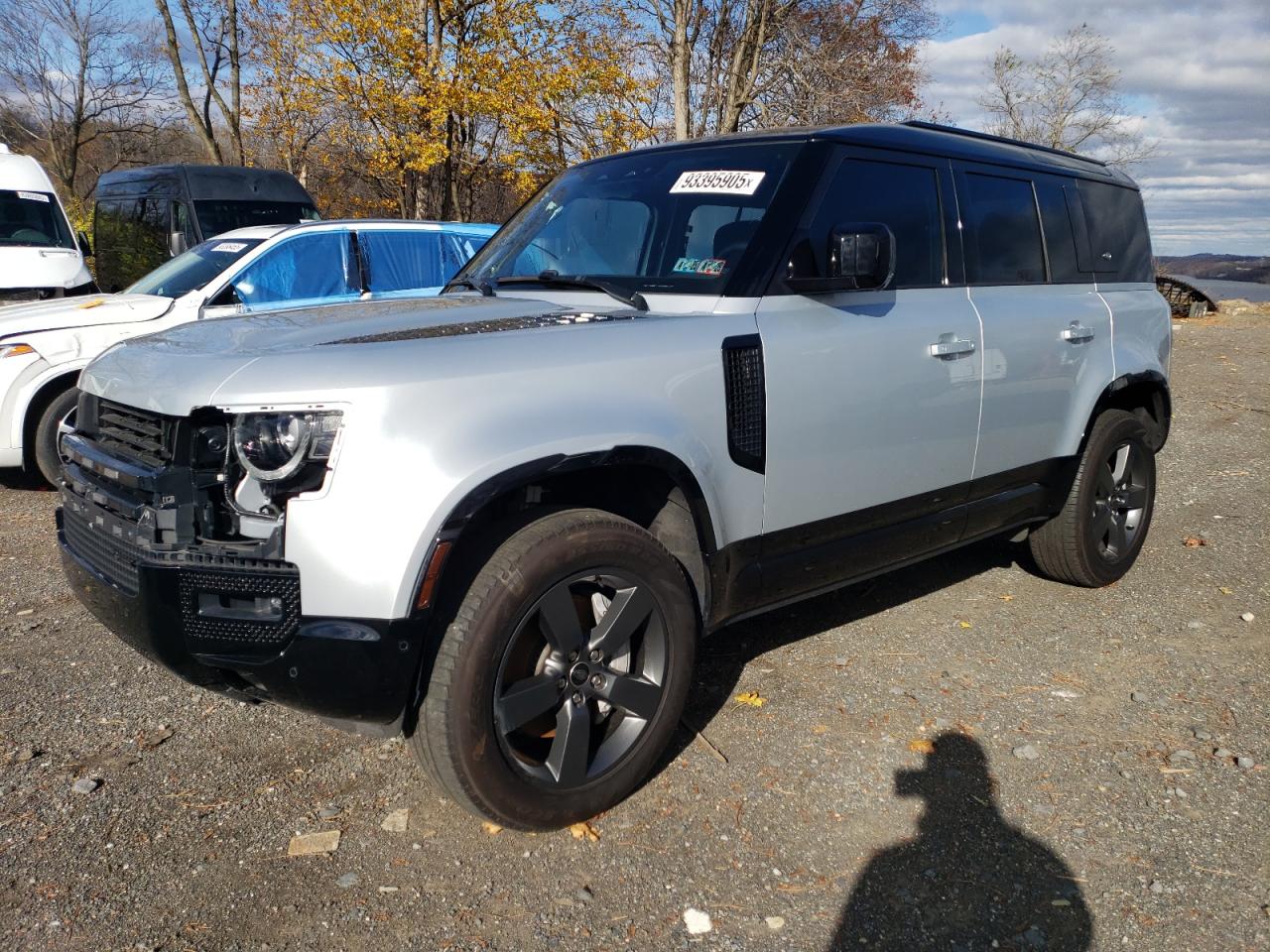 LAND ROVER DEFENDER 1 2023