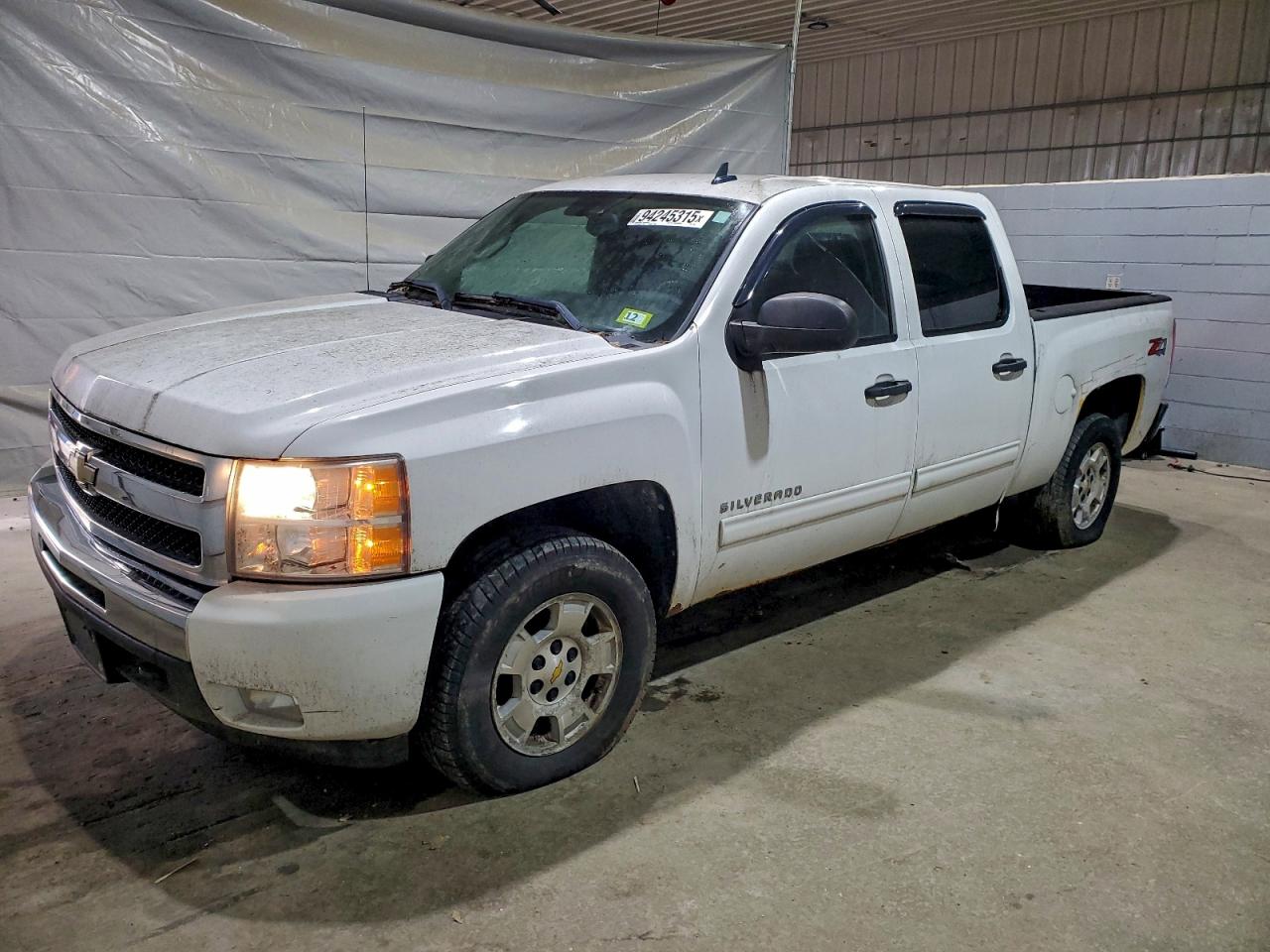 CHEVROLET SILVERADO 2011