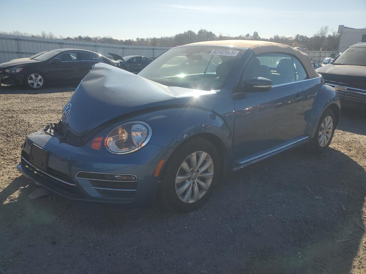 VOLKSWAGEN BEETLE S/S 2017